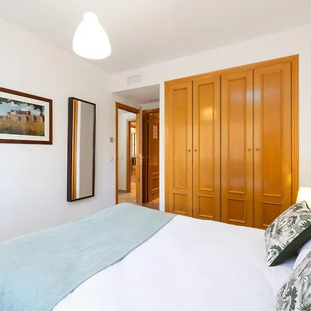 Apartment H2m Teatinos Pool & Terrace Malaga