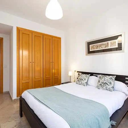 Apartment H2m Teatinos Pool & Terrace Malaga