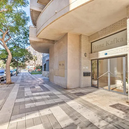 Apartment H2m Teatinos Pool & Terrace *
